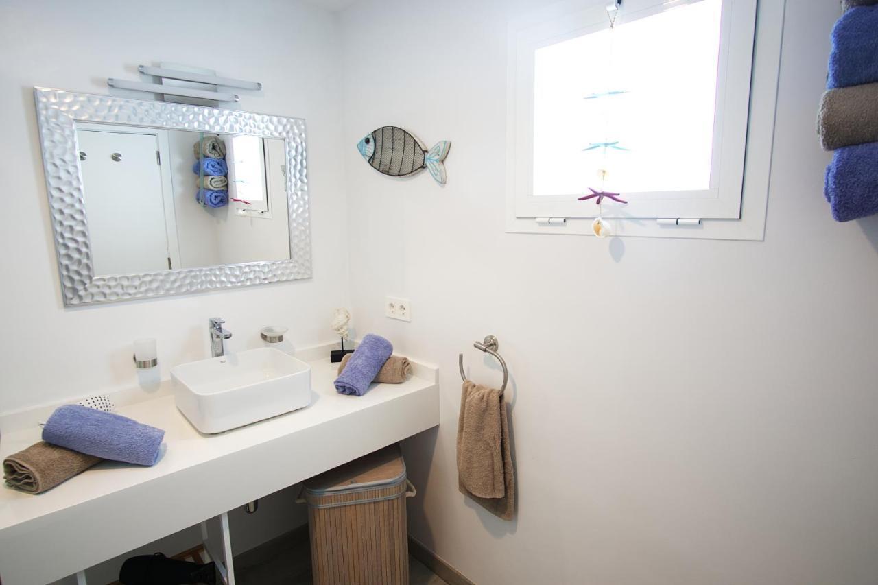 Apartment Cucharas Beach - Pool - Beach 2 Min - Free Ac & Wifi Costa Teguise Exterior photo