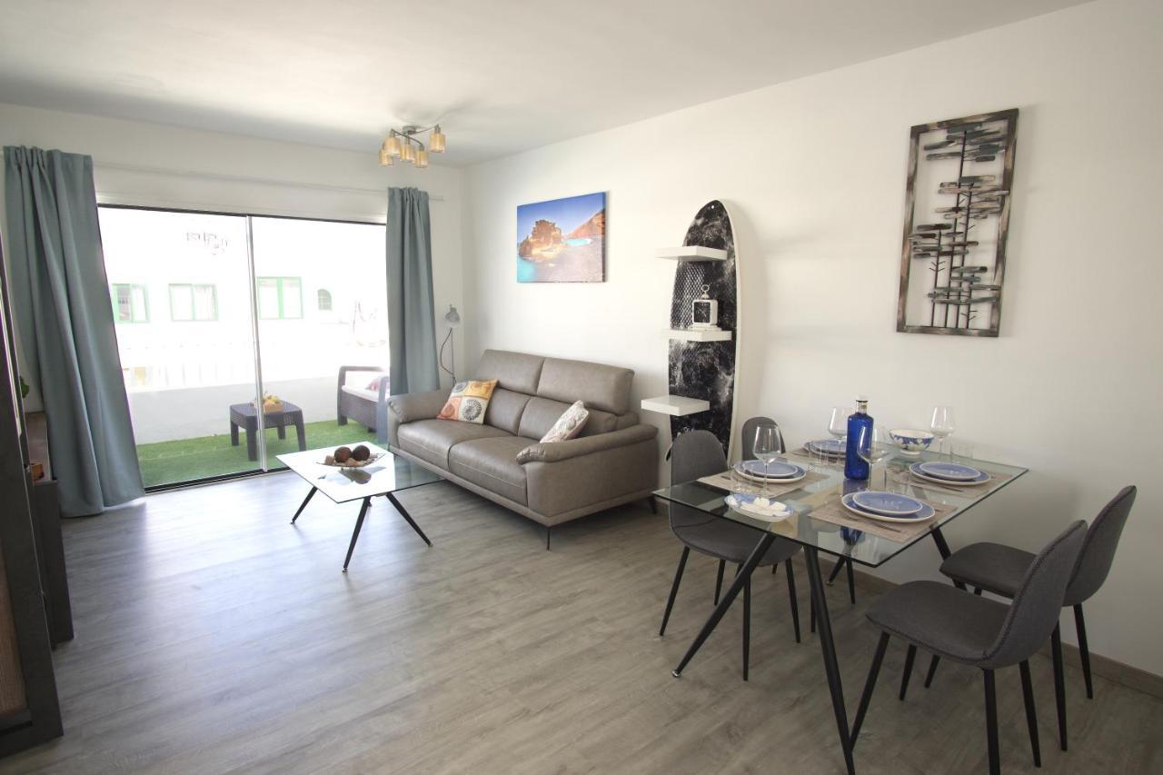 Apartment Cucharas Beach - Pool - Beach 2 Min - Free Ac & Wifi Costa Teguise Exterior photo