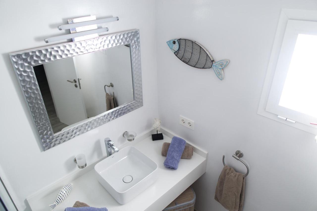 Apartment Cucharas Beach - Pool - Beach 2 Min - Free Ac & Wifi Costa Teguise Exterior photo